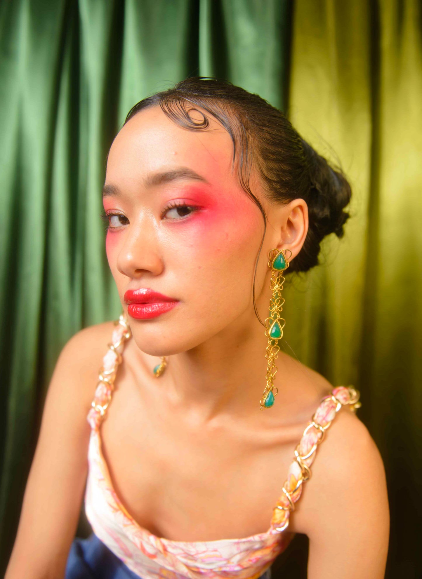 THE INFINITY EARRINGS