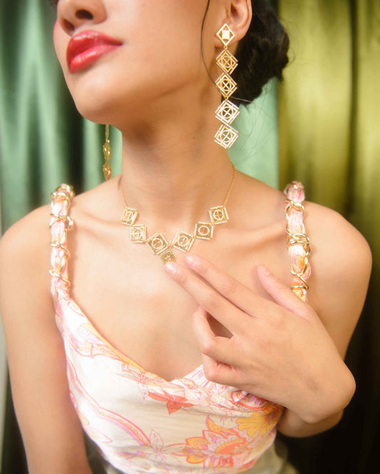 MANDALA  SILHOUETTE CHOKER